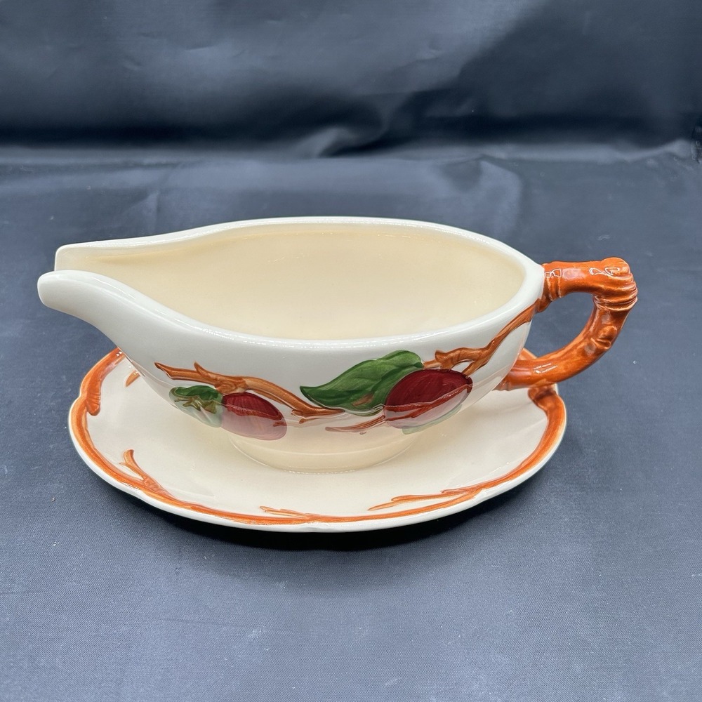 Vintage Franciscan Apple Gravy‎ Boat 8" Long Hand Painted Ceramic USA 1960s Dish